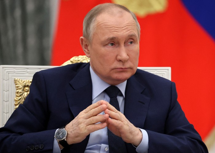 Putin sanksiyaların ləğvi müqabilində bunutəklif etdi