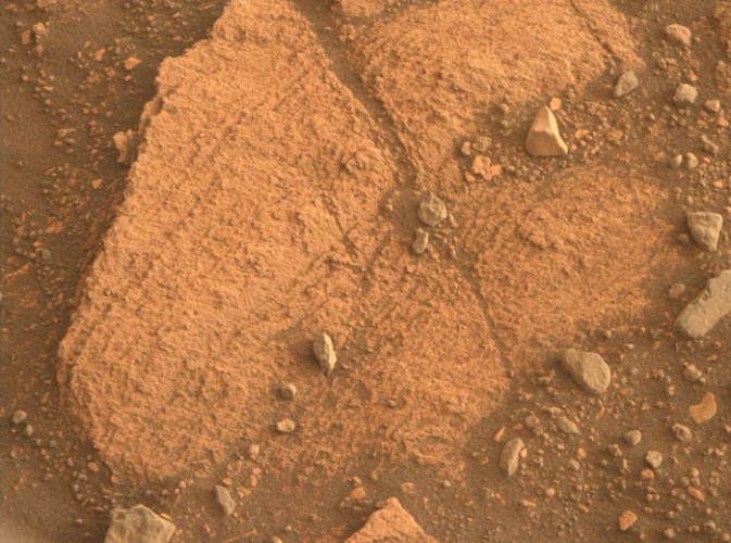 NASA Marsı ən yaxın məsafədən çəkdi - FOTOLAR