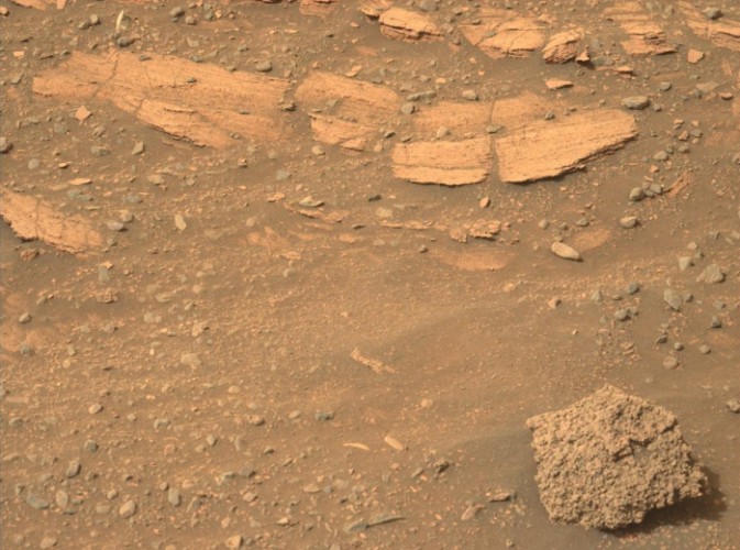 NASA Marsı ən yaxın məsafədən çəkdi - FOTOLAR