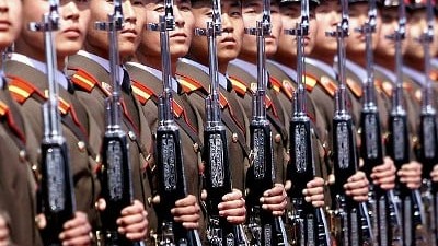 Kim Çen In ordunun gücləndirilməsi barədə göstəriş verdi 