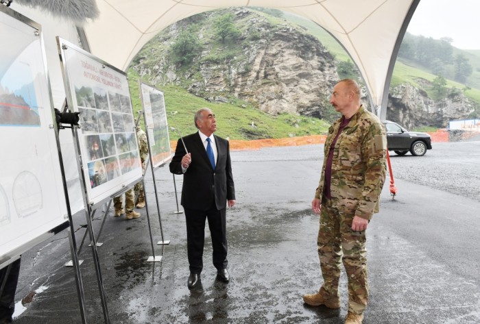 Prezident Göygöldə inşa edilən iki tunelin tikintisi ilə tanış oldu - YENİLƏNİB (FOTOLAR)