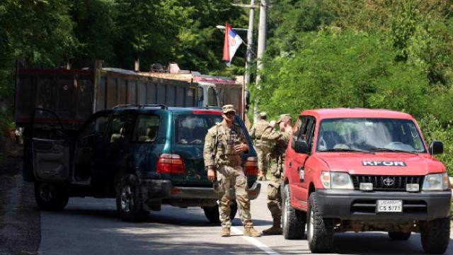 Kosovonun şimalında barrikadalar söküldü