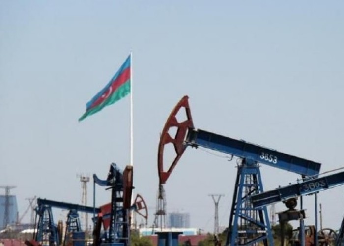 Azərbaycan nefti ucuzlaşıb 