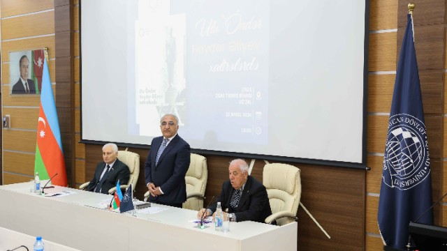 UNEC-də “Ulu Öndər Heydər Əliyev xatirələrdə” kitabının təqdimatı keçirildi - FOTOLAR