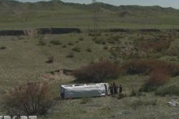 8 nəfər YARALANDI -  Siyəzəndə avtobus dərəyə aşdı