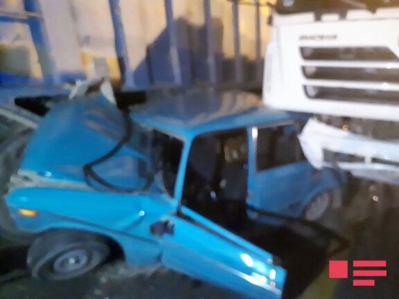 Bakıda yük maşını 9 avtomobilə çırpıldı:   4 nəfər xəsarət aldı - FOTO- YENİLƏNİB