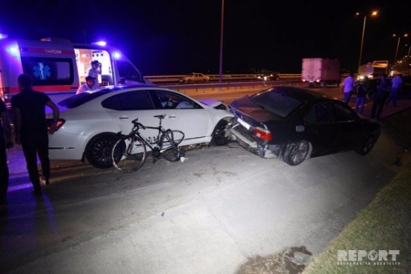 BMW yolu keçən iki velosipedçini vurdu -  yığma komandasının keçmiş üzvü öldü (FOTO-YENİLƏNİB)